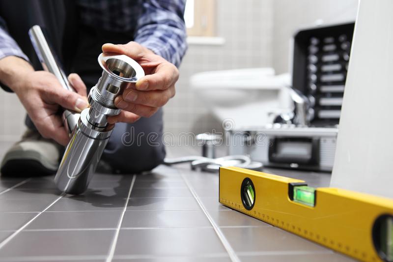 How to Check for Bathroom Leaks – A Homeowner Guide